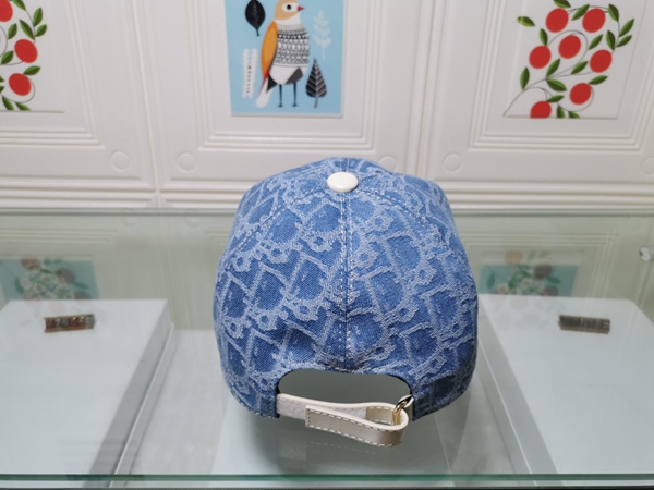 ブランド帽子側面デザイン